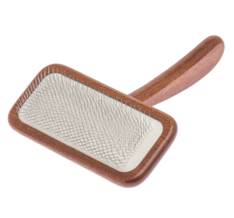 Большая мягкая пуходерка-slicker со средними зубцами Barracuda Brownie L — Фото 4